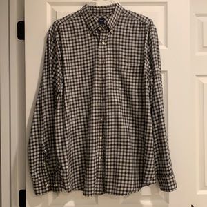 Gap men's cotton shirt.